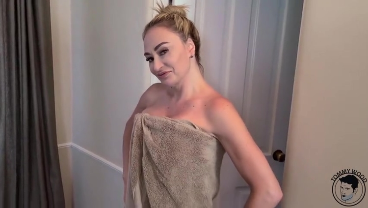 Tommy Wood Xxx - Cheating Wife Claudia Milf Valentine_main_thumbnail