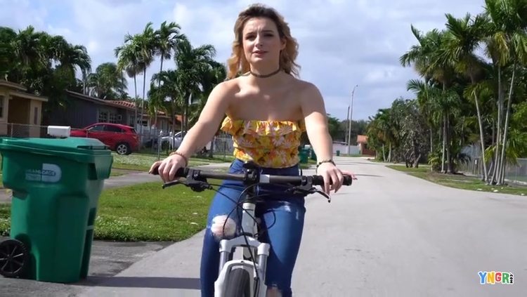 Evie Christian_main_thumbnail