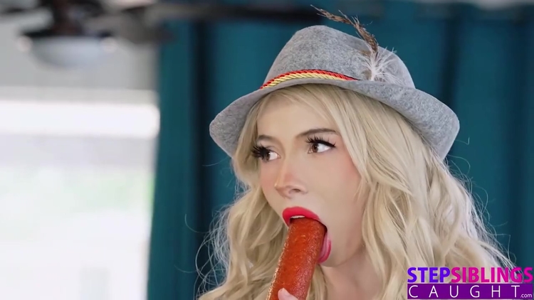 I Want Your Sausage Inside Of Me- Feed My Hole Stepsis Kenzie Reeves Begs Stepbro_main_thumbnail