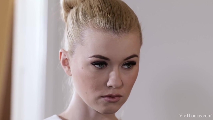 Dolly Diore & Misha Cross Go Lesbian_main_thumbnail