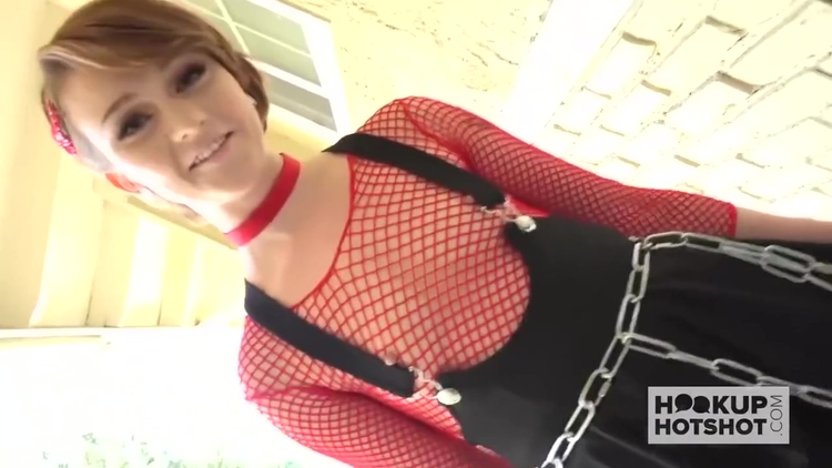 Redhead With Short Hair Has First Hook Up With Online Date_main_thumbnail