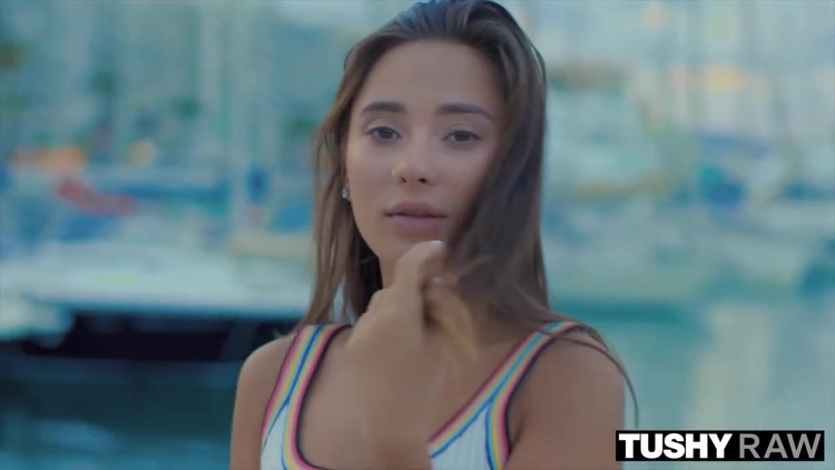 Raw Anal With The Sizzler Ms. Silver_main_thumbnail