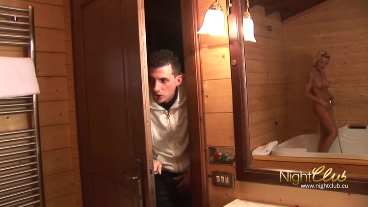 Blonde Slut Fucked In Cabin On Vacation_main_thumbnail