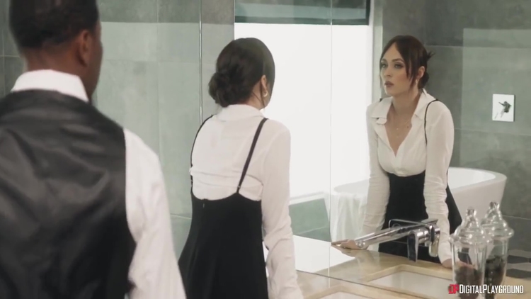 Cards On The Table Lilly Bell, Isiah Maxwell_main_thumbnail