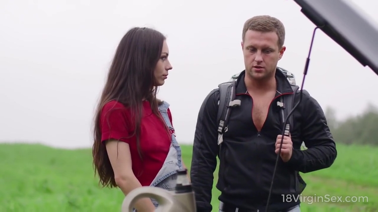 Cute Skinny Teen 18+ Arwen Gold Hot Sex Story_main_thumbnail