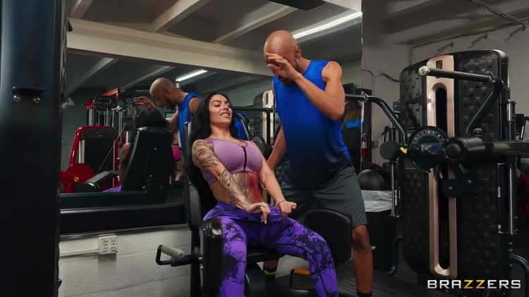 The Official Egypt, Dwayne Foxxx - A Not So Sneaky Public Gym_main_thumbnail