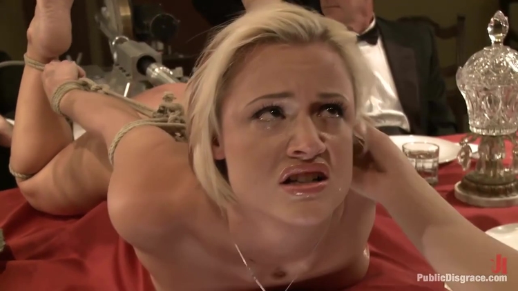 Uma Zenza_main_thumbnail