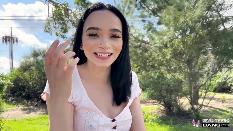 Selina Imai Gets Her Bald Pussy Fucked - Selina Imai_main_thumbnail