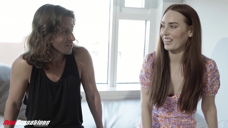 Didnt Take Much To Get Cheating Wife Kiki In Bed_main_thumbnail