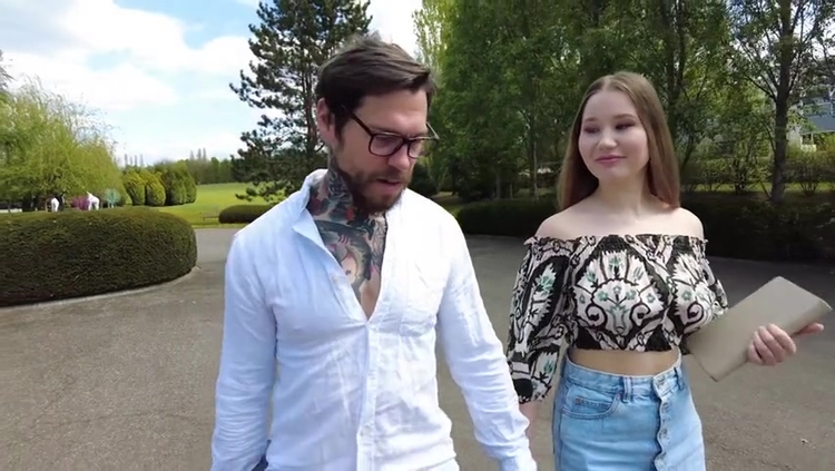 Amalia Davis, Dean Van Damme - Favorite Student 18+_main_thumbnail