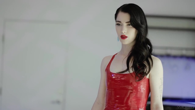 We Can Build Her - Evelyn Claire & Melanie Marie_main_thumbnail