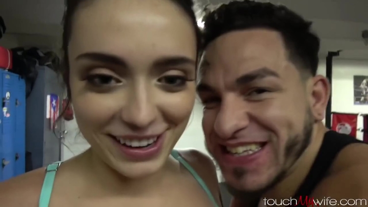 Superb Hussy Incredible Xxx_main_thumbnail