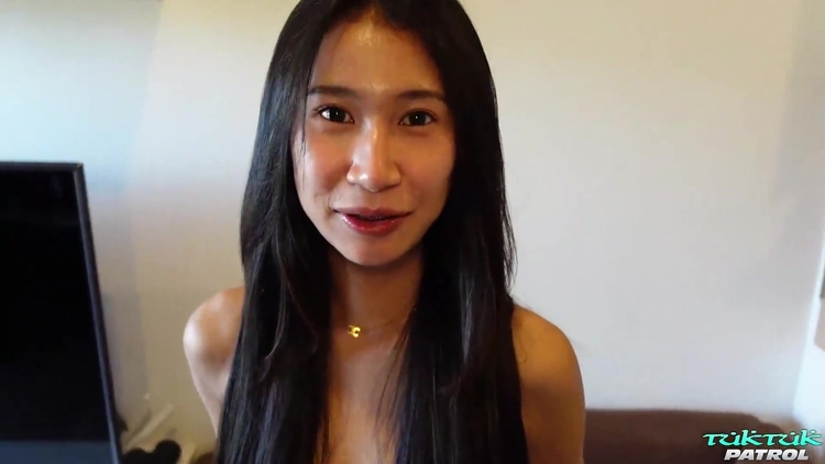 Skinny Fiipina Spreads Legs Wide For Big Cock_main_thumbnail