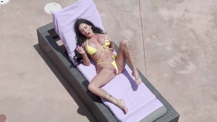 Danae Mari - Remote Control_main_thumbnail