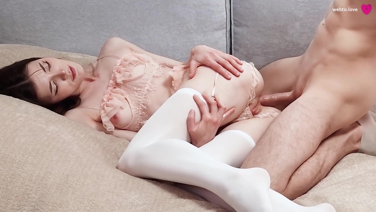 A Real Slut Is Always Ready To Be Fucked In All Holes To Experience Orgasm And Get Cum In Her Ass_main_thumbnail