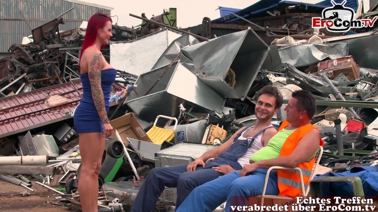 Rothaarige Deutsche Milf Wird Auf Autohof Gefickt_main_thumbnail