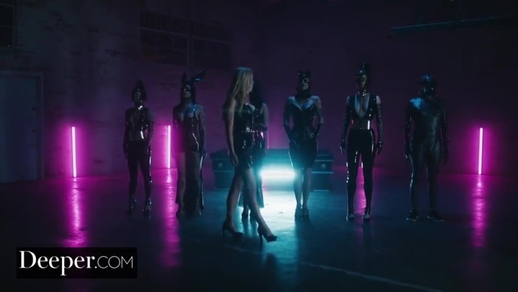 Joanna Shows Evelyn There Is So Much More_main_thumbnail