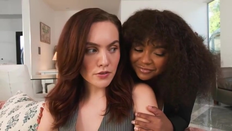 Freya Parker, Avery Jane, Cami Strella - Straight Seduction Therapy_main_thumbnail