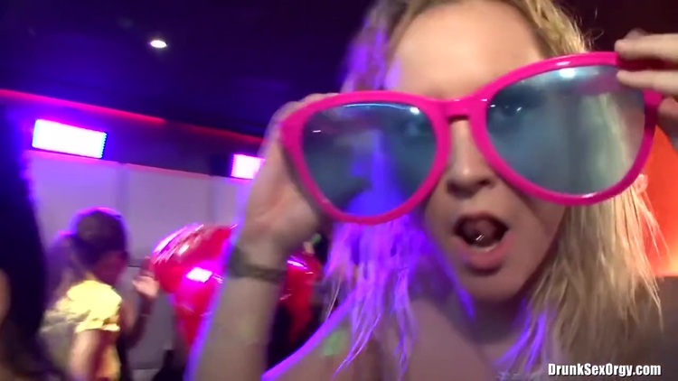 2019 08 04 - Big Tits_main_thumbnail