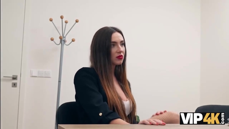 Sakuras Loan Manager Trailer_main_thumbnail