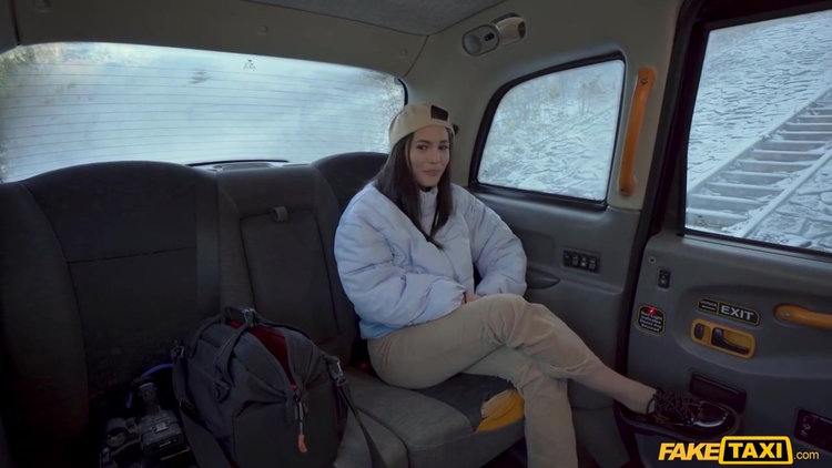 Naughty Lucy Mendez Mind-blowing Sex Clip_main_thumbnail