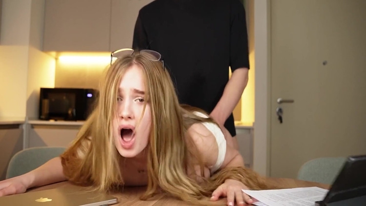 Big Tit Secretary Failed At Her Job_main_thumbnail