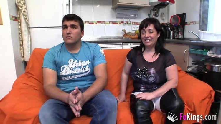 Estrella And Her Melons Teach Her Boy About_main_thumbnail