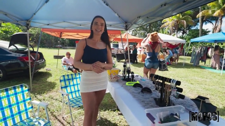 Ivy Ireland - Flea Market_main_thumbnail