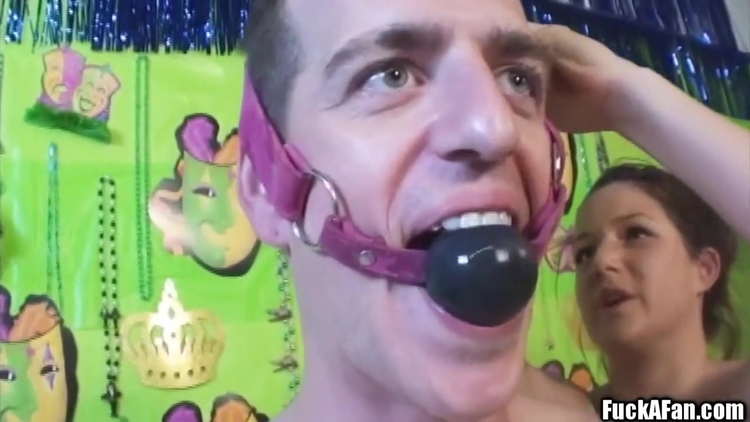 Riley Reid And Krystal Banks Hot Sex Orgy_main_thumbnail