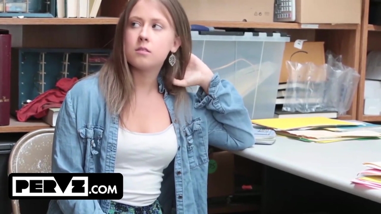 Cutie Chick Caught Stealing And Gets Fucked_main_thumbnail