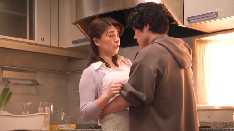 A Night Of Drinking With My Beloved Stepmother. I Grew Up Addicted To A*****l And Squirting. Rin Okae_main_thumbnail