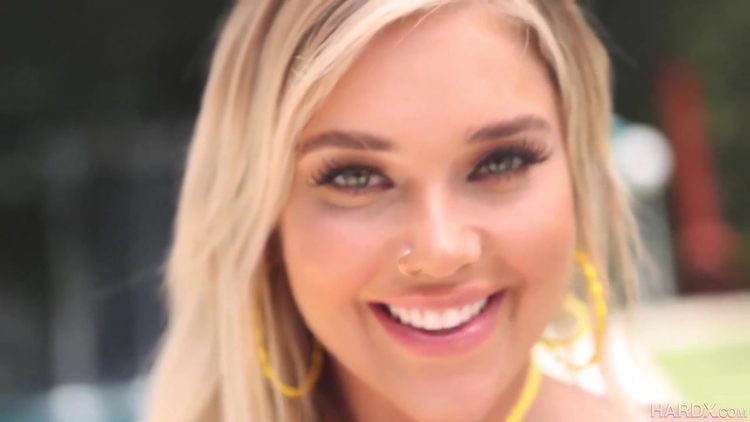 Big Ass Girl Fucking_main_thumbnail