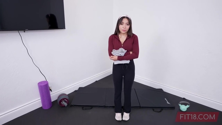 Casting Tiniest Girl Not A Midget At 81 Lbs With Braces_main_thumbnail