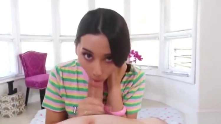 My Next Door Teen 18+ Neighbor A Blowjob So She Can Use My Pool - Aria Lee_main_thumbnail