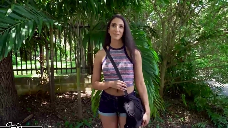 Angelica Cruz_main_thumbnail