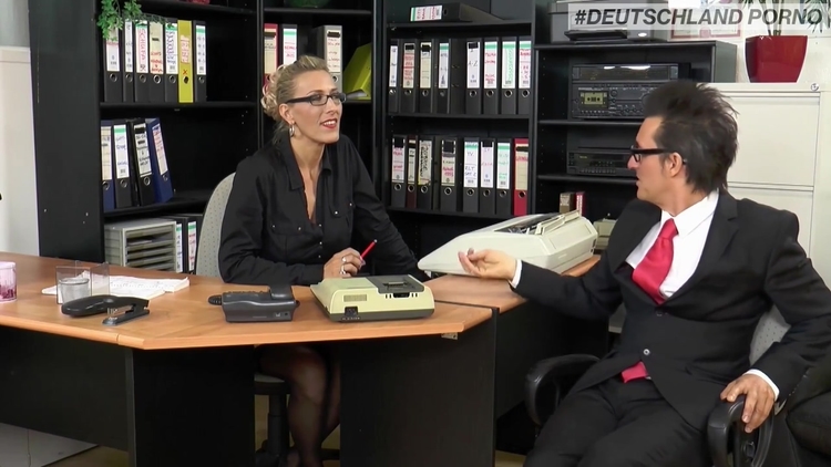 Fabulous Adult Clip Hd Try To Watch For Pretty One_main_thumbnail