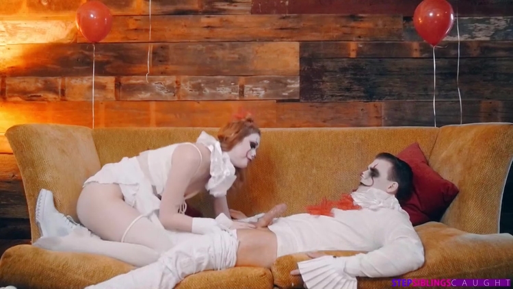 I Cum Inside My New Stepsis On Halloween_main_thumbnail