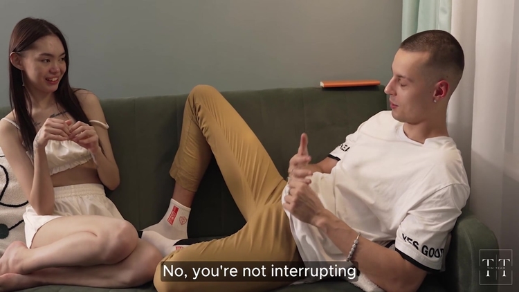 This Asian Bitch Spread Her Legs For A Rent Discount_main_thumbnail