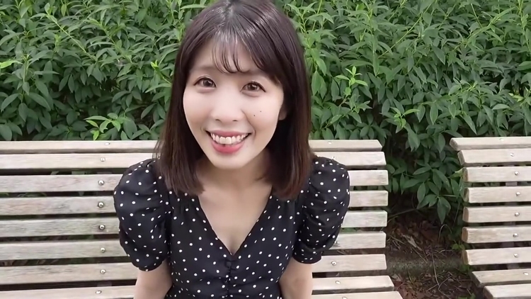 4742218 3日間半額初撮り人妻セックスレスに陥った美人奥様久しふりのチンホに理性か破壊され快楽の世界へ迷い込む妊娠確定の2連中出し_main_thumbnail