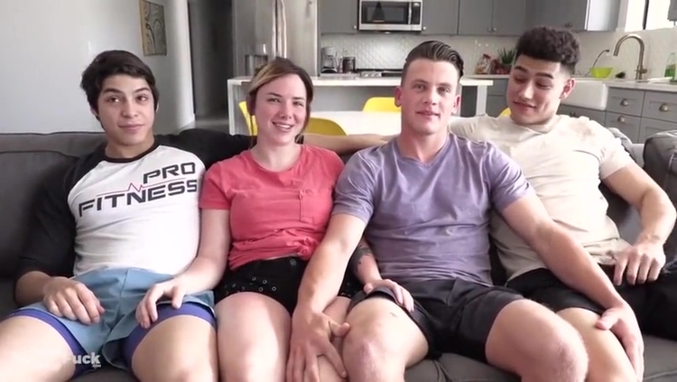 Crazy Teen 18+ 4some As Mming - Monica Scott_main_thumbnail