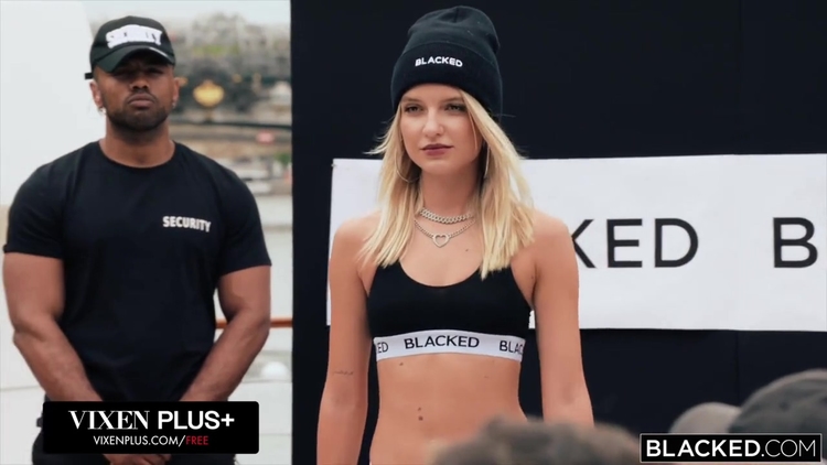 Glamorous Duet Stefany Kyler And Lia Lin Take On Jason Luvs Giant Bbc_main_thumbnail