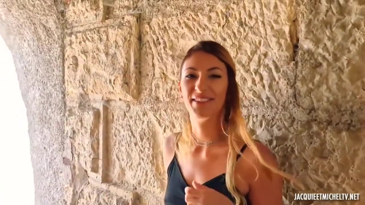 Stella, 29, Nurse In Aix-en-provence!_main_thumbnail