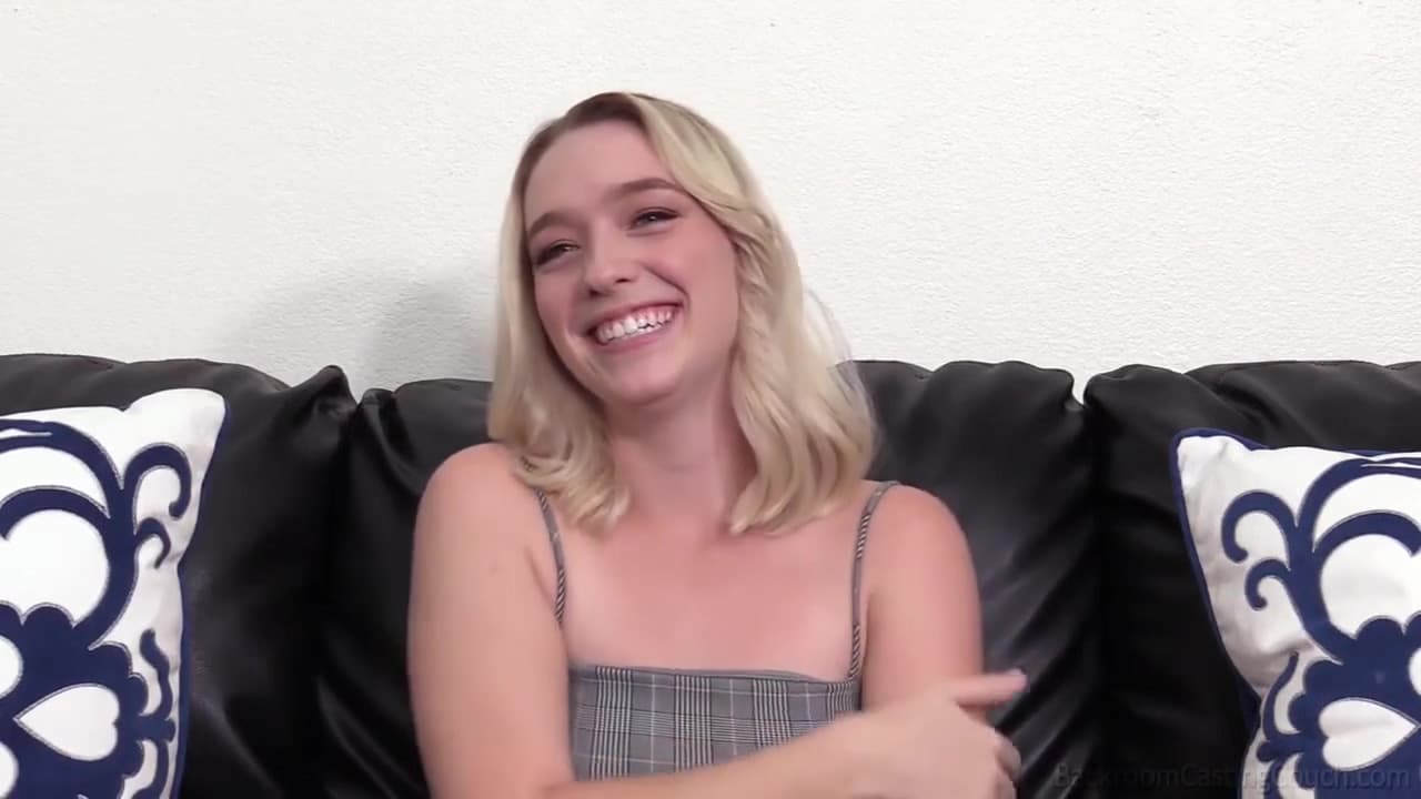 Juliette Left Romeo At Home With Juliette Mint_main_thumbnail