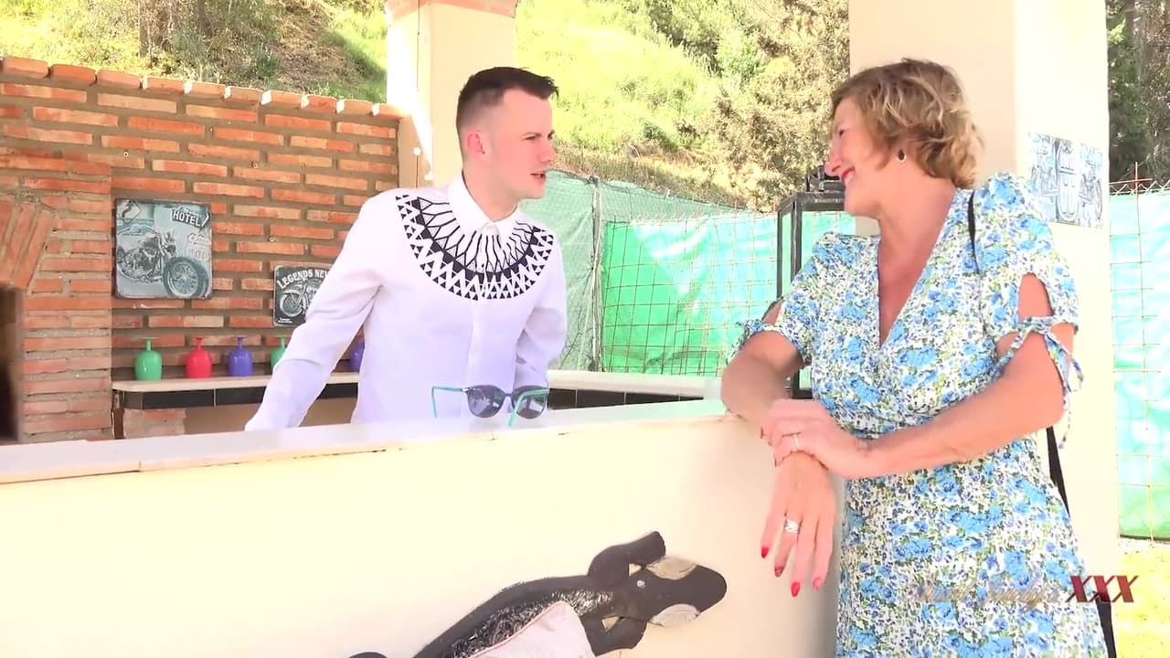 Busty Mature Cougar Mrs. Molly Seduces The Resort Bartender_main_thumbnail