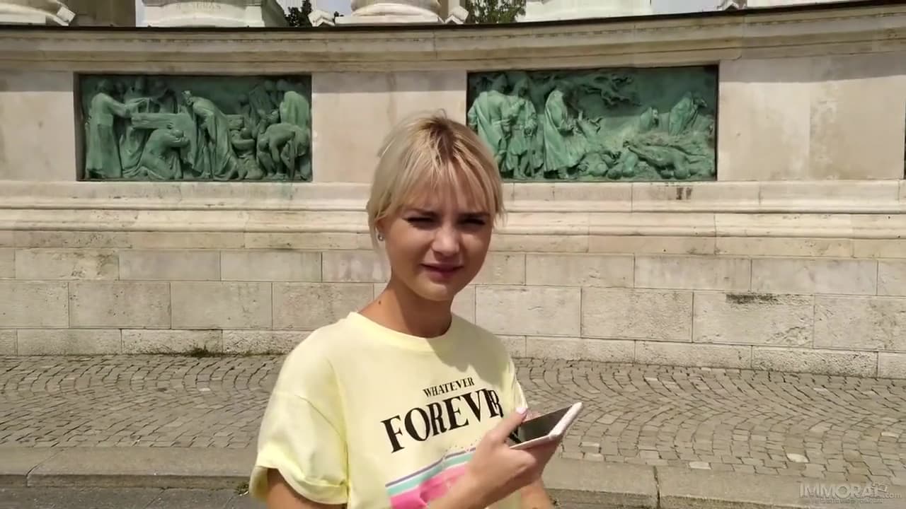 Lolly Small - (21.12.2019)_main_thumbnail