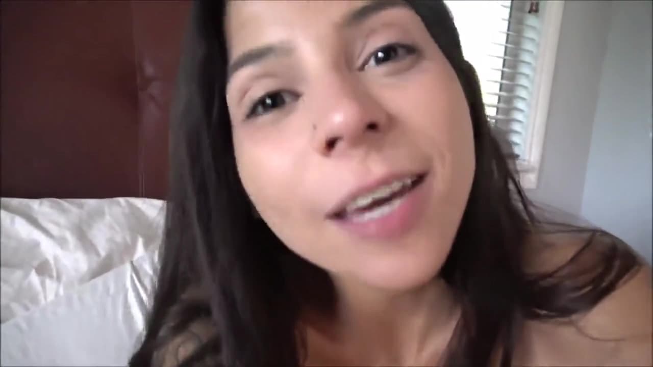 Sadie Pop In Goth Girl Emergency_main_thumbnail