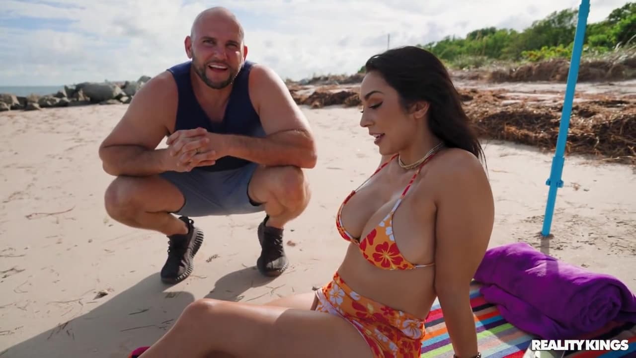 Lilly Hall - Oil Me Up And Never Stop_main_thumbnail