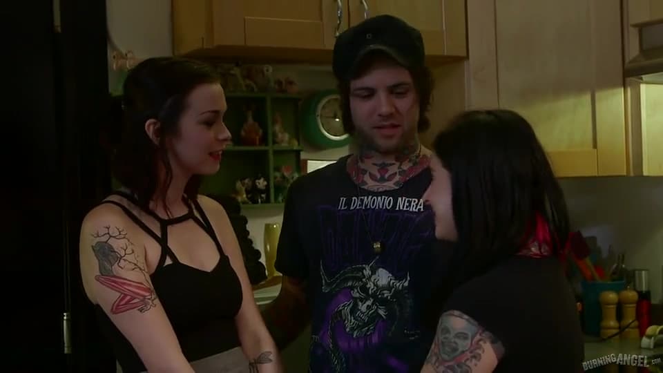 Fabulous Sex Clip Tattoo New Full Version_main_thumbnail