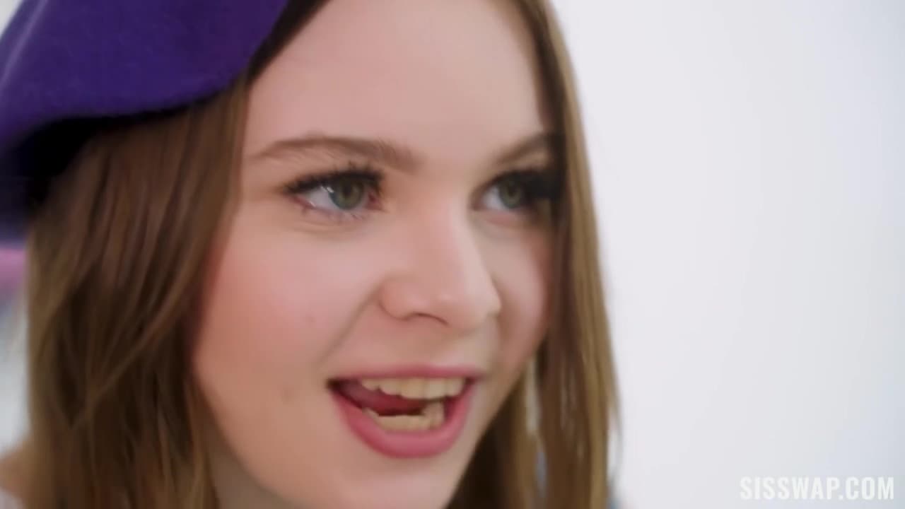 Adrianna Jade And Demi Hawks - Kinky Art Class_main_thumbnail