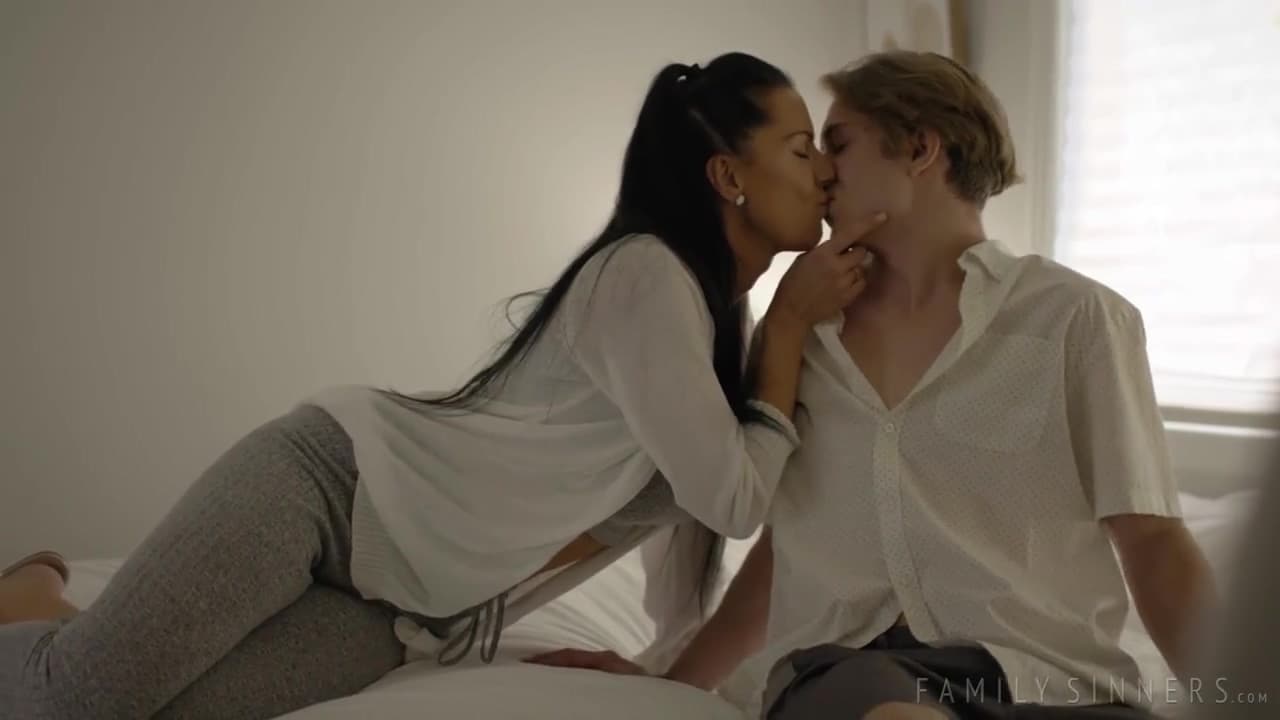 New Texas Patti M-ot-he-rs And S-te-ps-on (02-06-2023) Streamvid.net_main_thumbnail